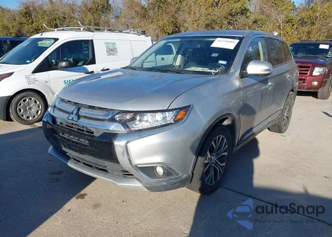2018 Mitsubishi Outlander Se from USA, damaged, VIN JA4AD3A30JZ010327